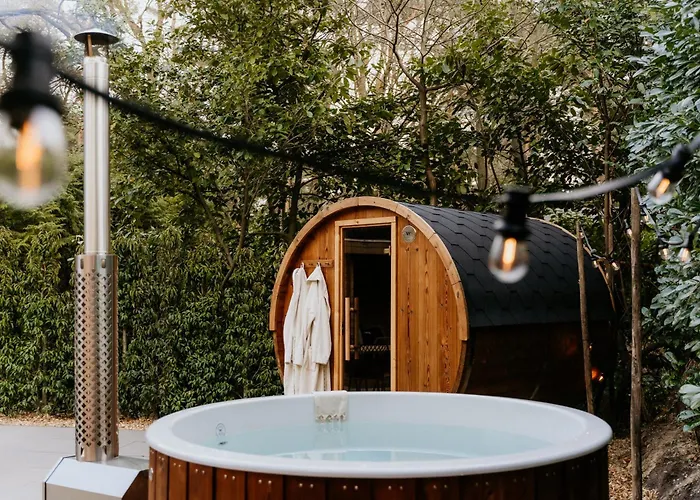 Romantisch Wellness Boshuisje Met Sauna & Hottub