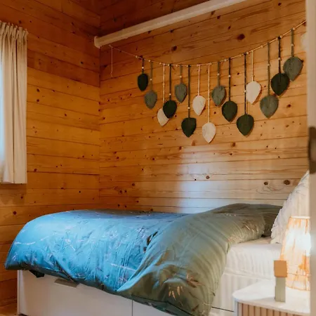 Romantisch Wellness Boshuisje Met Sauna & Hottub *