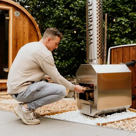 Romantisch Wellness Boshuisje Met Sauna & Hottub Nyaraló *