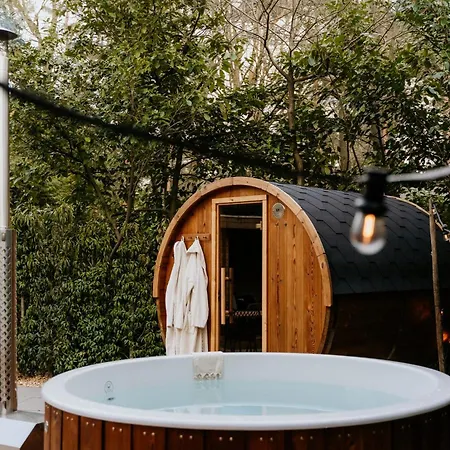 Romantisch Wellness Boshuisje Met Sauna & Hottub